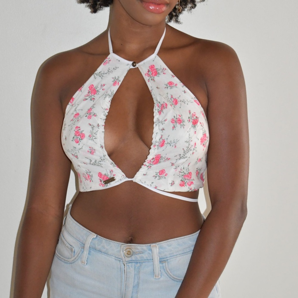 Keyhole floral print top